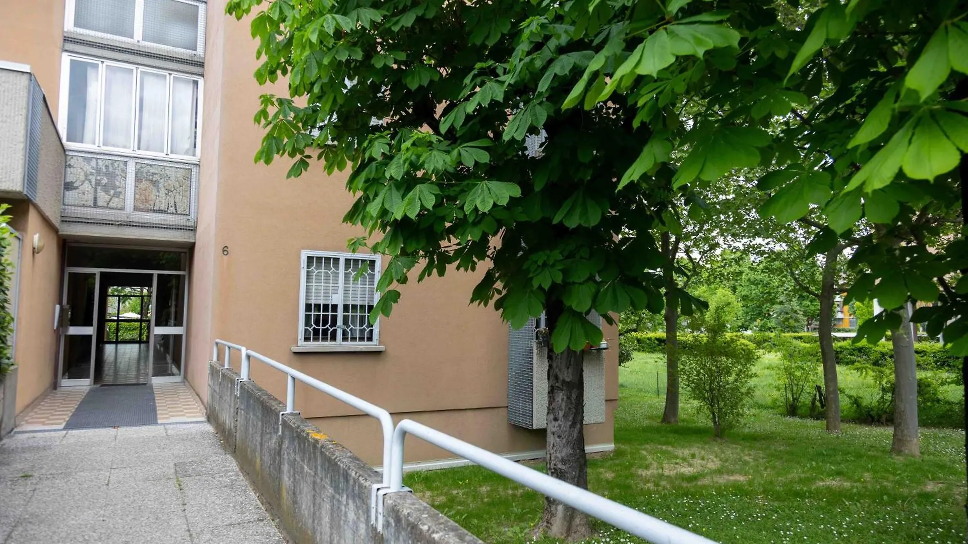 Housmart Isonzo 6 Daire Casalecchio Di Reno